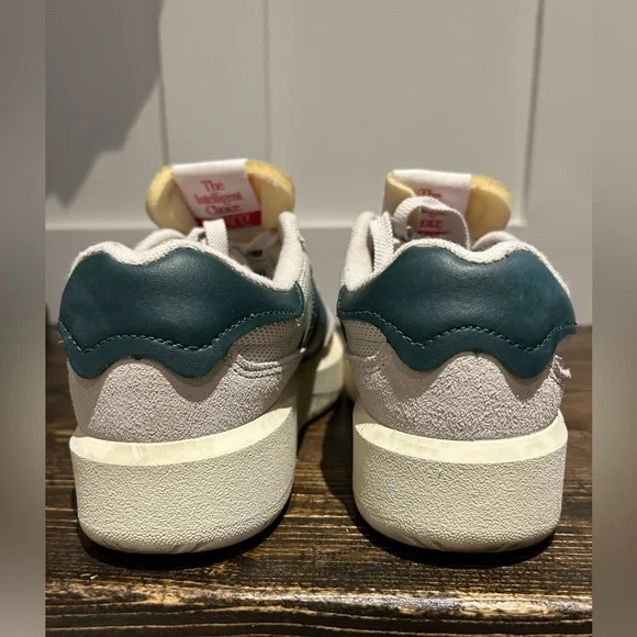 New Balance CT302 - Picture 4 of 5